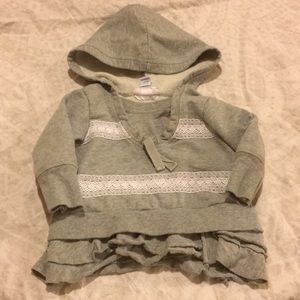 NAARTJIE hooded sweatshirt top w/eyelet accents
